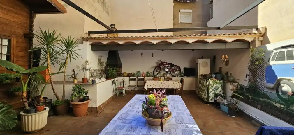 Terrace of Ground floor for sale in Badalona  with Air Conditioner, Heating and Terrace