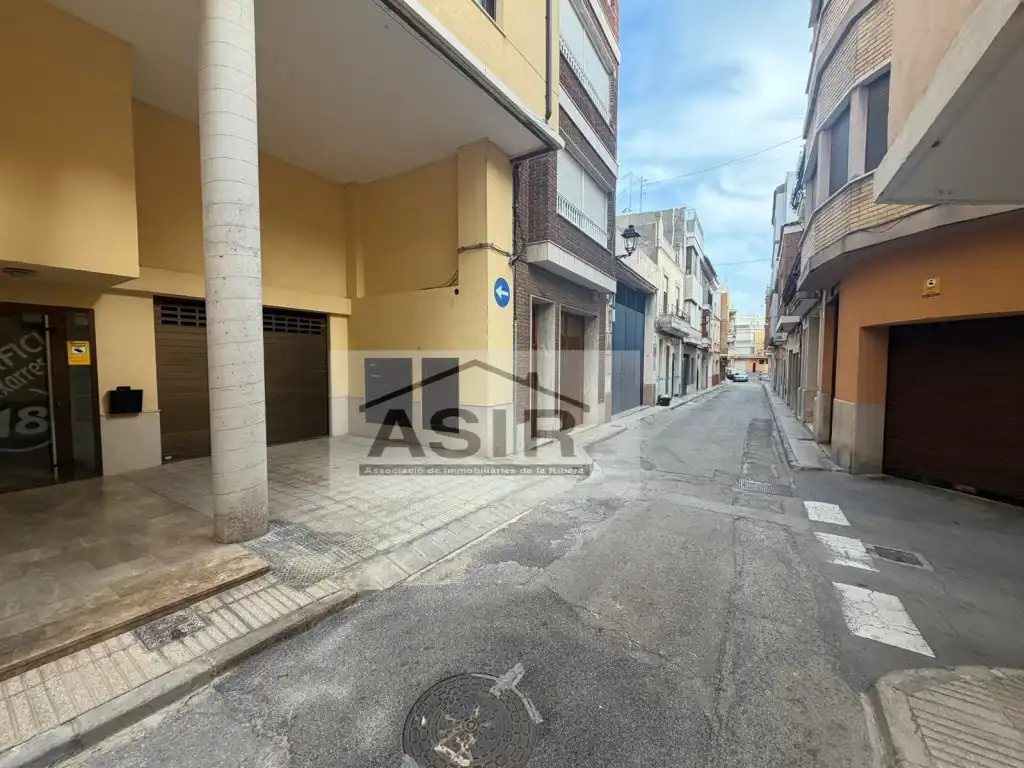 Vista exterior de Garaje en venta en Alzira