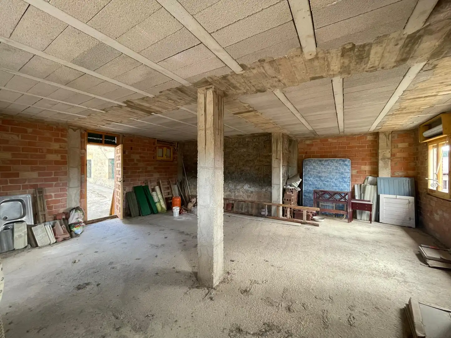 Finca rústica en venda en Regumiel de la Sierra amb Jardí privat, Parquet i Traster