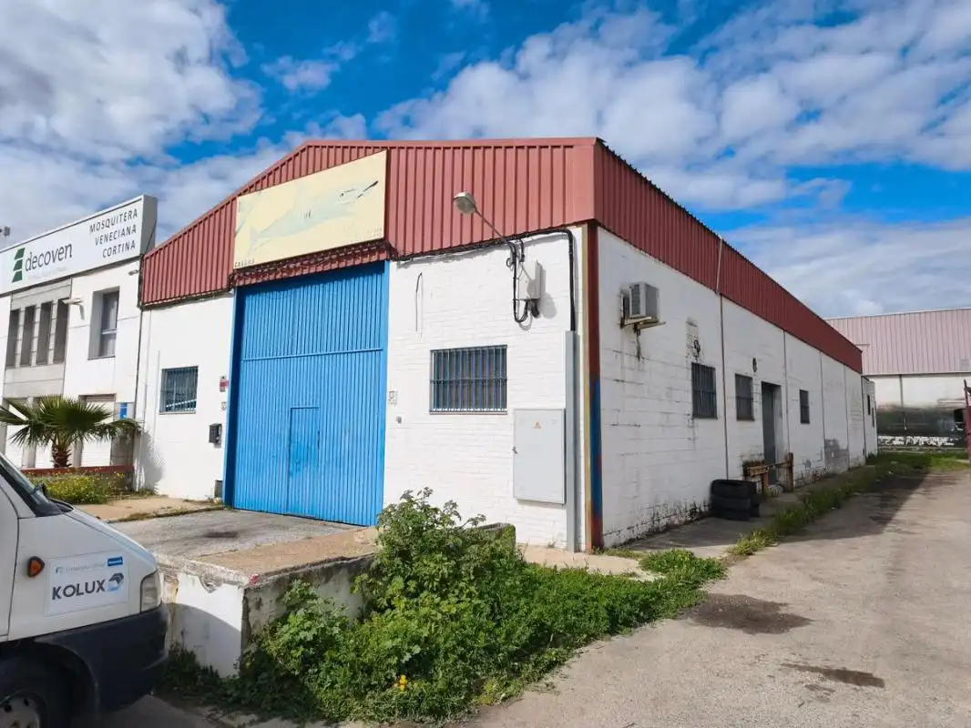 Industriegebäude zum Verkauf in C. la Red Veintiuno
