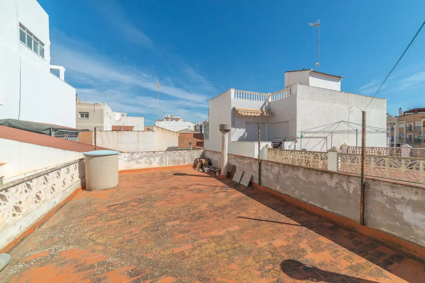 Terrassa de Casa o xalet en venda en San Pedro del Pinatar amb Aire condicionat, Jardí privat i Terrassa