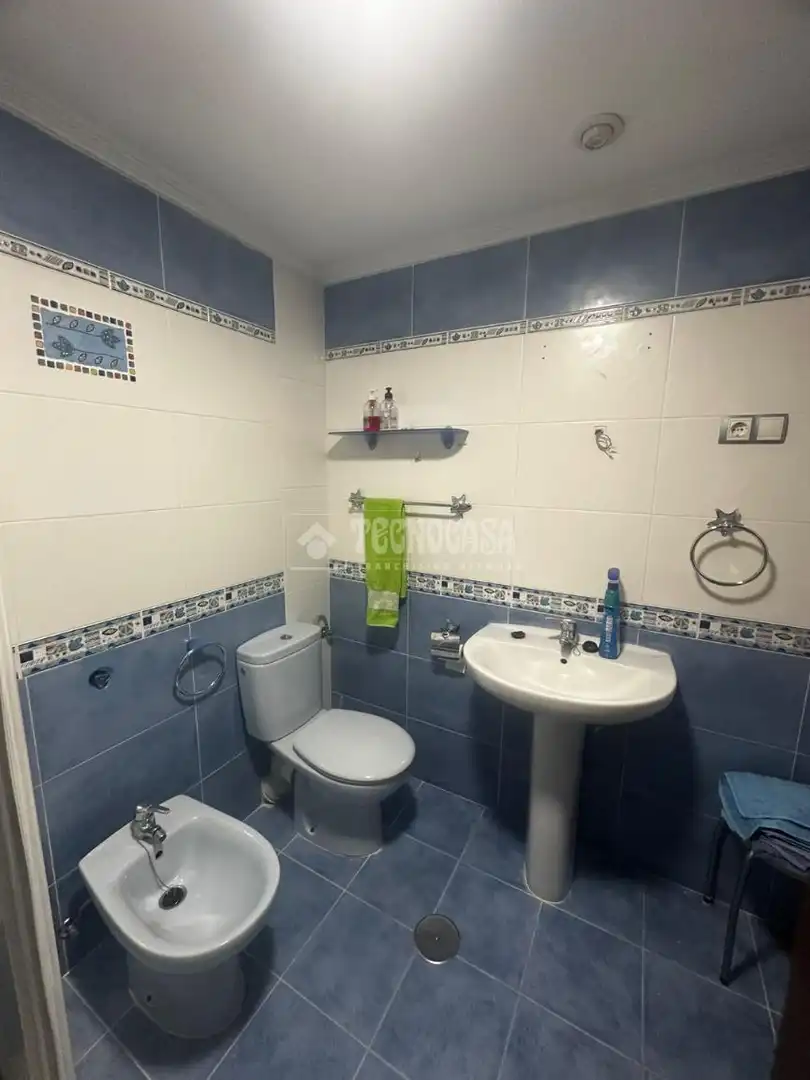 Baño de Piso en venta en Málaga con Aire acondicionado y Terraza