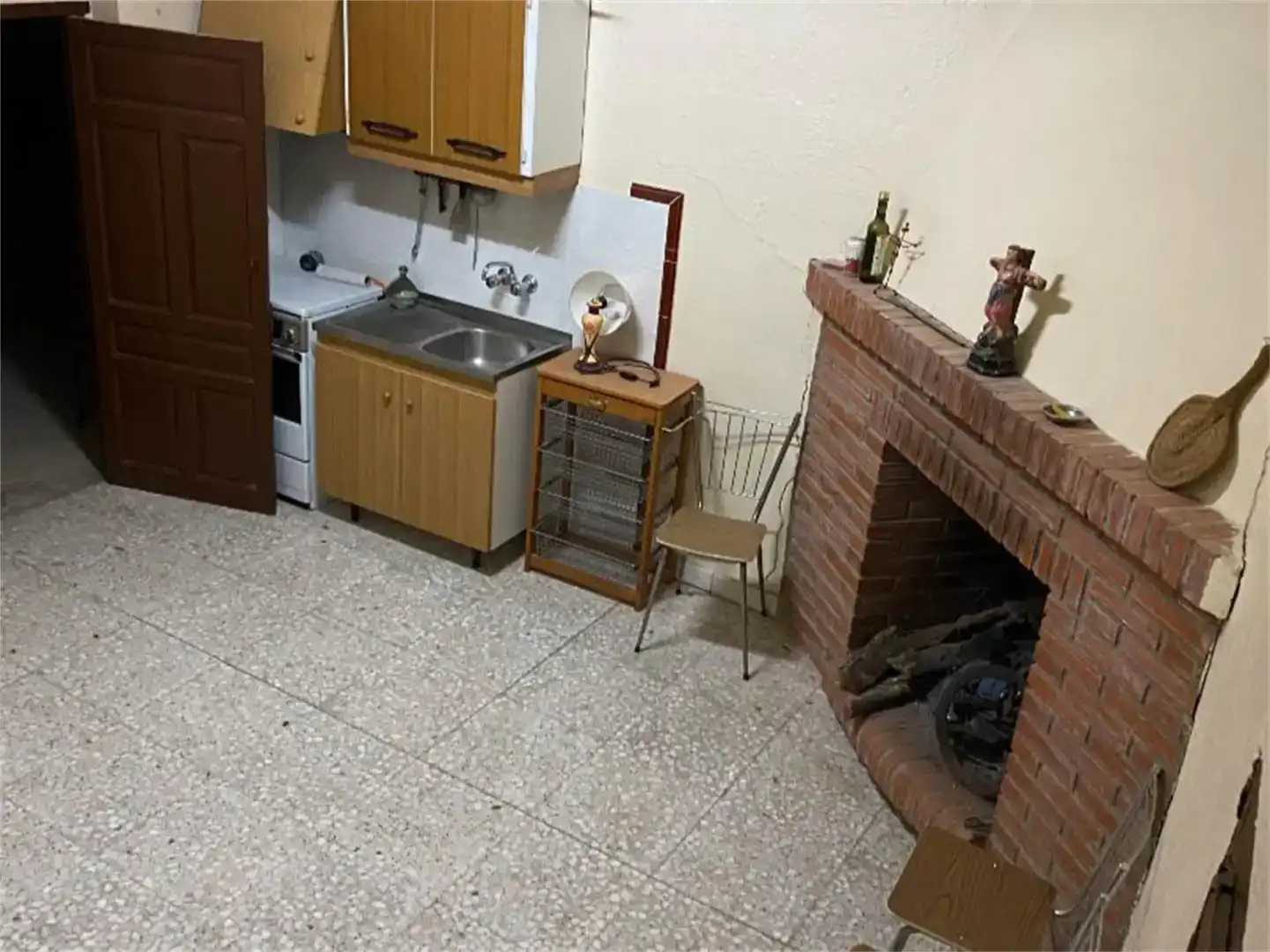 Cuina de Casa adosada en venda en Abrucena amb Parquet i Moblat