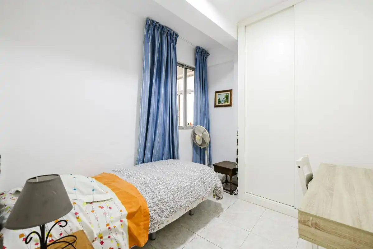 Habitación de Piso en venta en Málaga con Aire acondicionado, Calefacción y Terraza