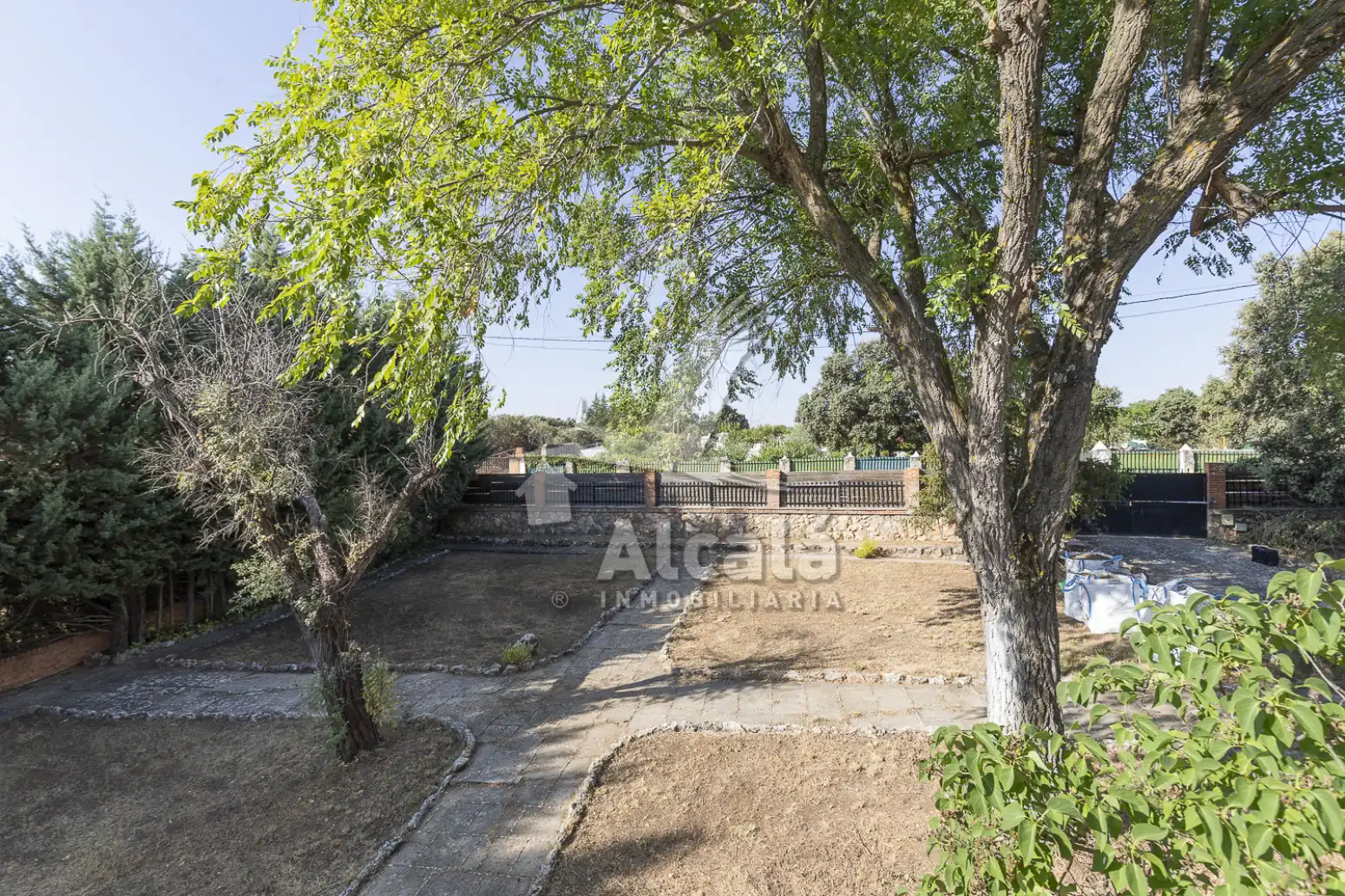 Houses for sale in Escopete  with Heating, Private garden and Swimming Pool