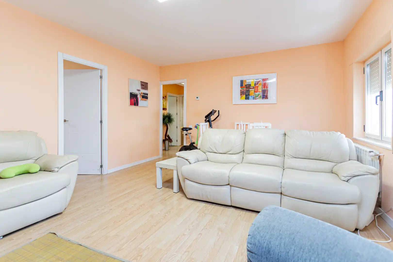 Living room of Flat for sale in Collado Villalba  with Heating, Private garden and Parquet flooring