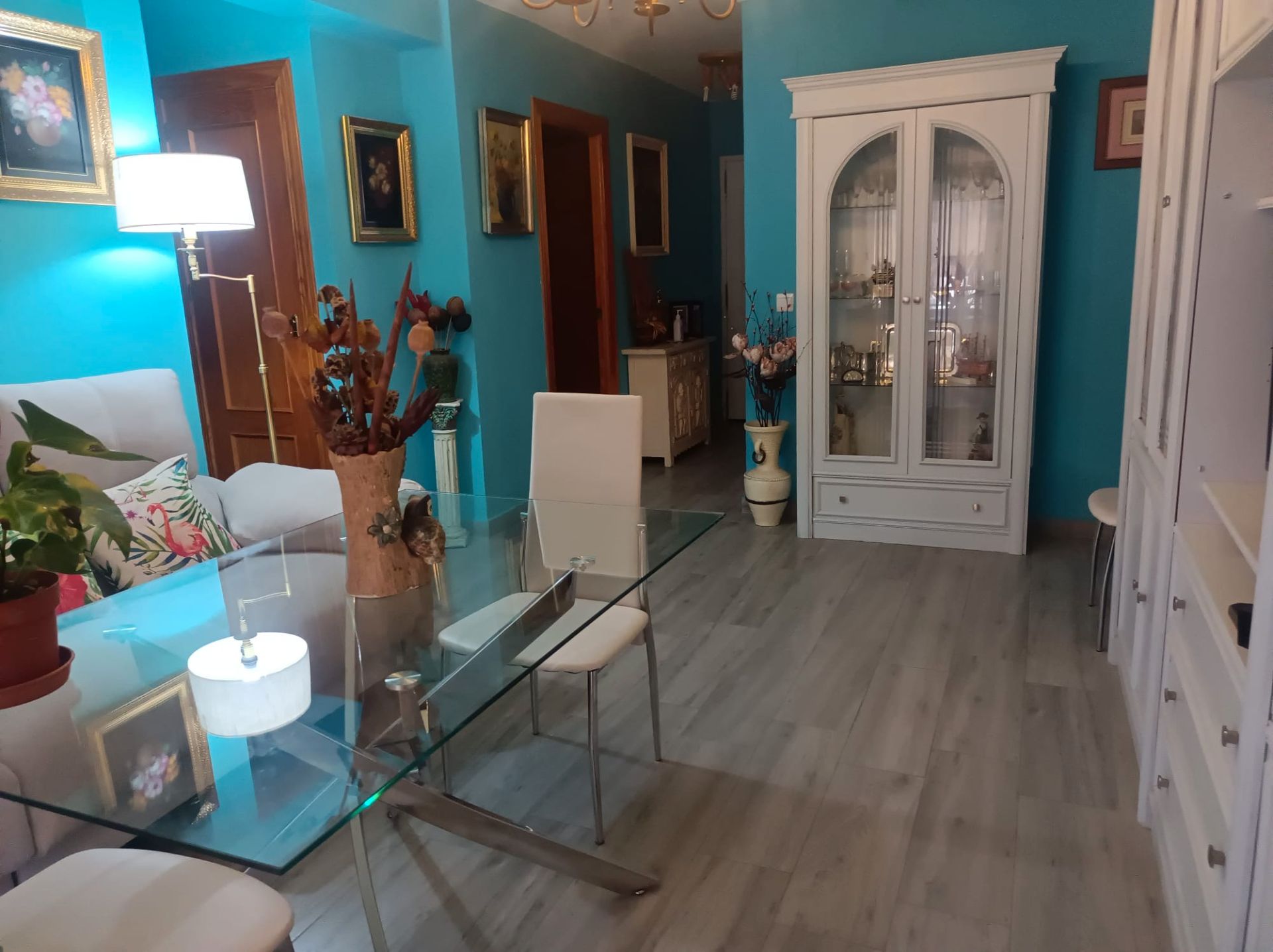 Dining room of Flat for sale in Vélez-Málaga  with Terrace, Swimming Pool and Furnished