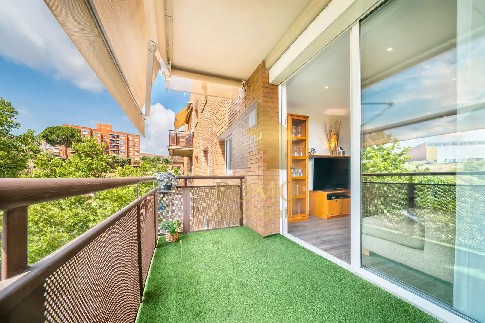 Balcony of Flat for sale in Santa Perpètua de Mogoda  with Air Conditioner, Heating and Parquet flooring