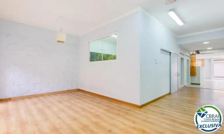 Business premises for sale in Carrer del Doctor Alexander Fleming, imagen 9
