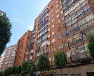 Vista exterior de Pis de lloguer en Valladolid Capital amb Calefacció, Moblat i Forn
