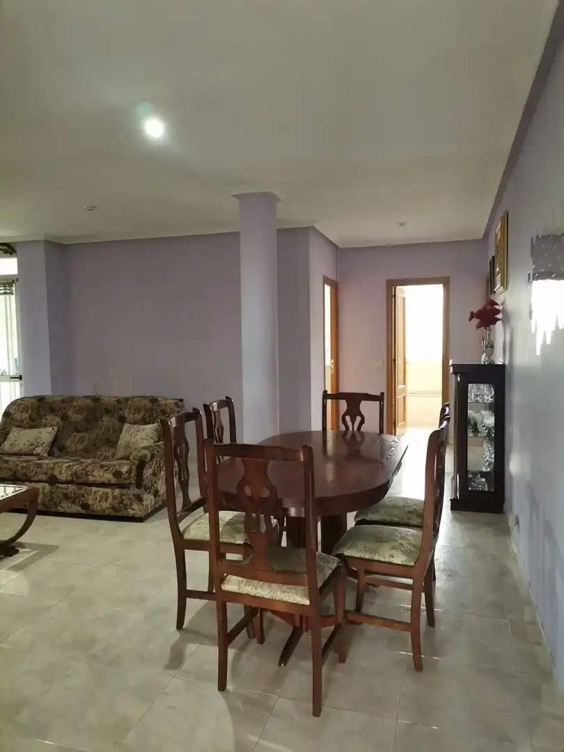 Comedor de Casa o chalet de alquiler en A Mezquita  con Calefacción, Terraza y Trastero