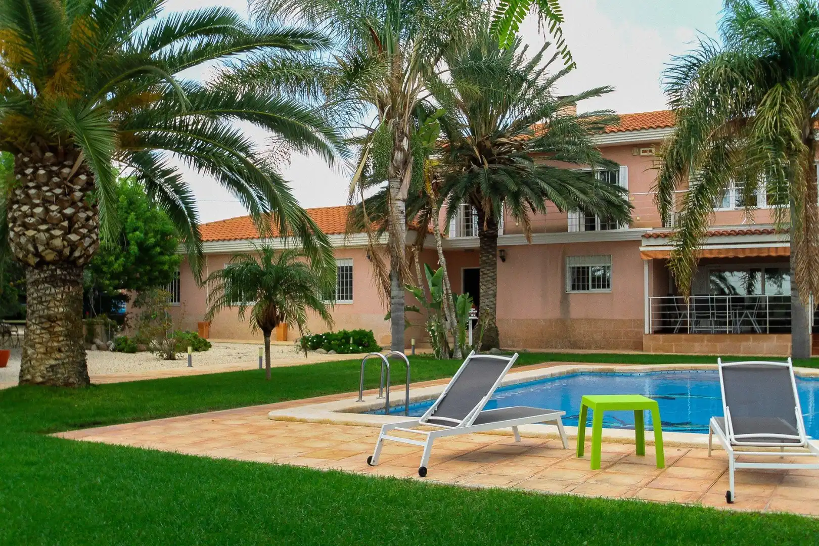 Piscina de Casa o xalet en venda en Alicante / Alacant