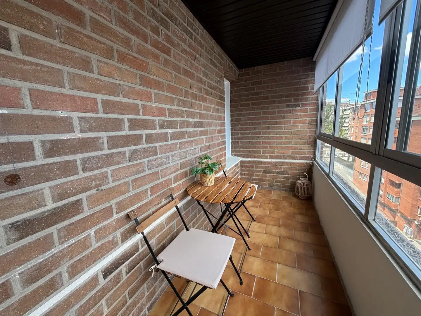 Balcony of Flat for rent in  Pamplona / Iruña  with Heating, Parquet flooring and Terrace