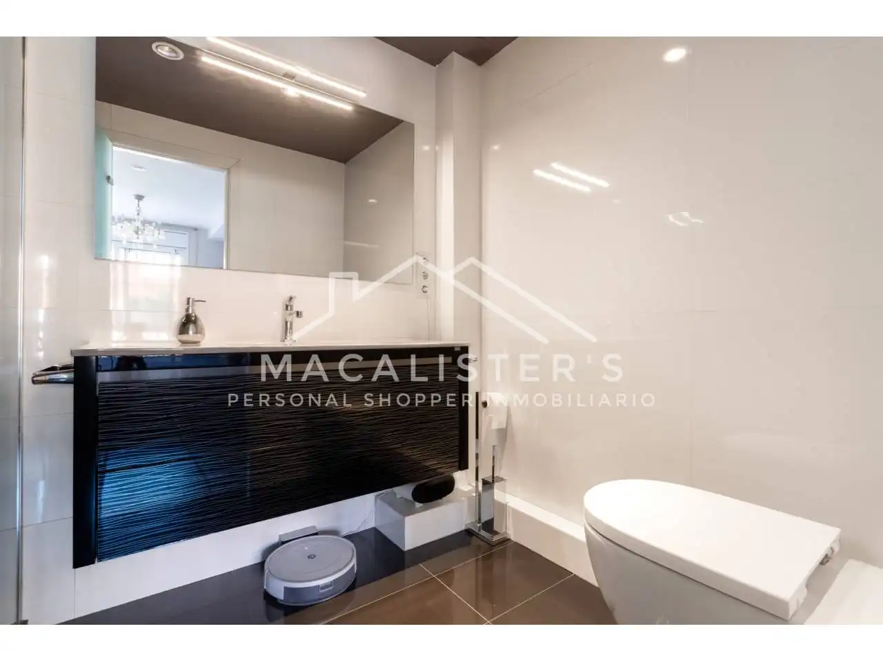 Baño de Casa adosada en venta en Vilassar de Mar con Aire acondicionado, Calefacción y Jardín privado