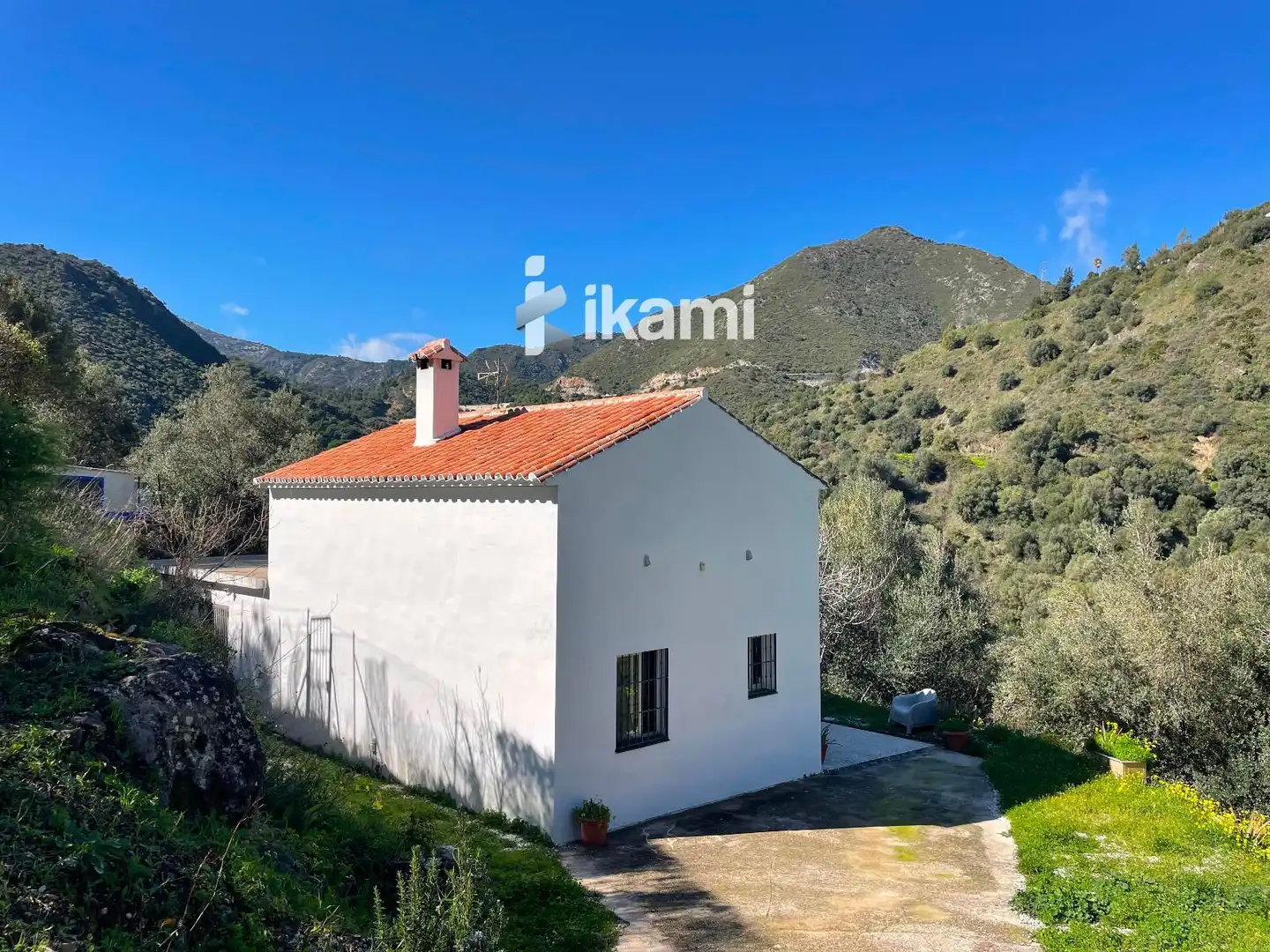 Vista exterior de Casa o chalet en venta en Ojén con Calefacción, Jardín privado y Trastero