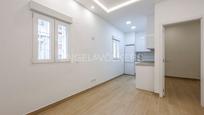 Living room of Apartment for sale in  Madrid Capital  with Air Conditioner and Heating
