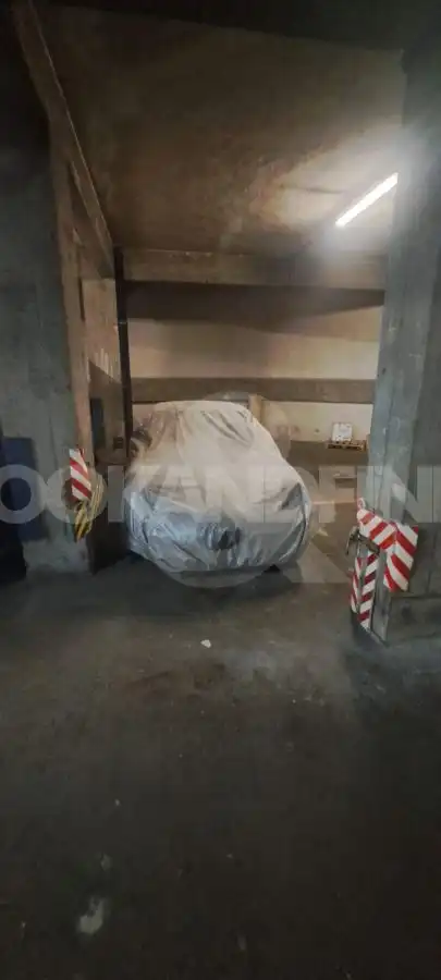 Einzelparkplatz zum Verkauf in Indautxu