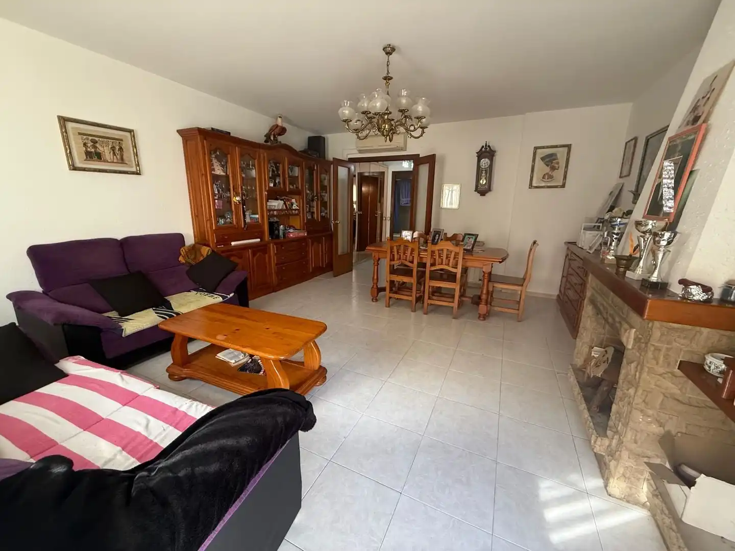 Sala de estar de Casa adosada en venta en Cardedeu con Aire acondicionado, Calefacción y Terraza