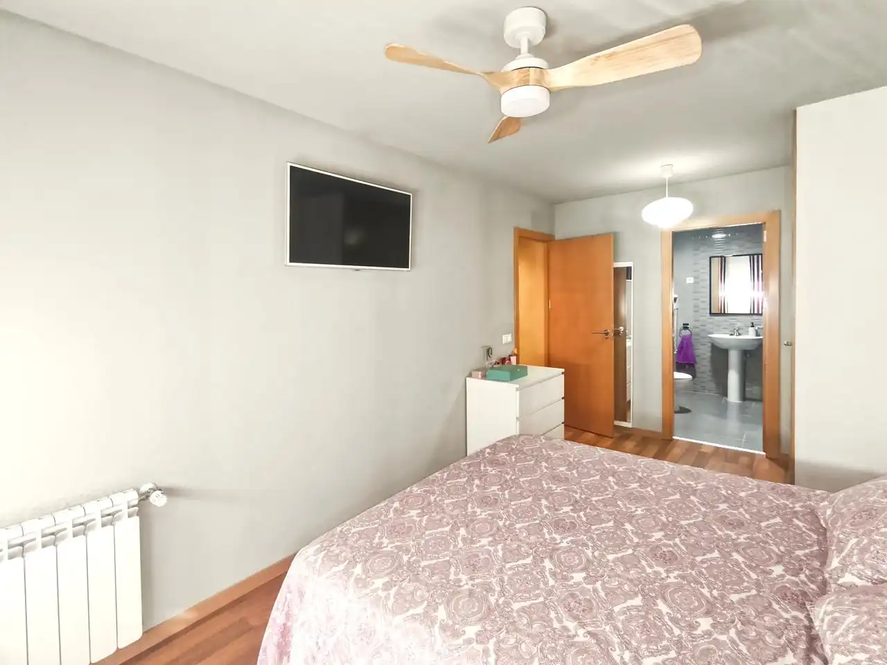 Habitación de Piso en venta en Rivas-Vaciamadrid con Calefacción, Terraza y Trastero