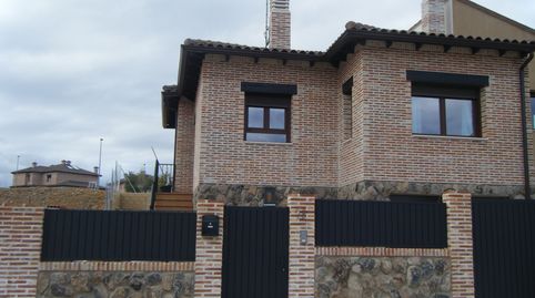 Foto 4 de Casa adosada en venta en Calle Juan Pablo Ⅱ, 18, El Casar, Guadalajara