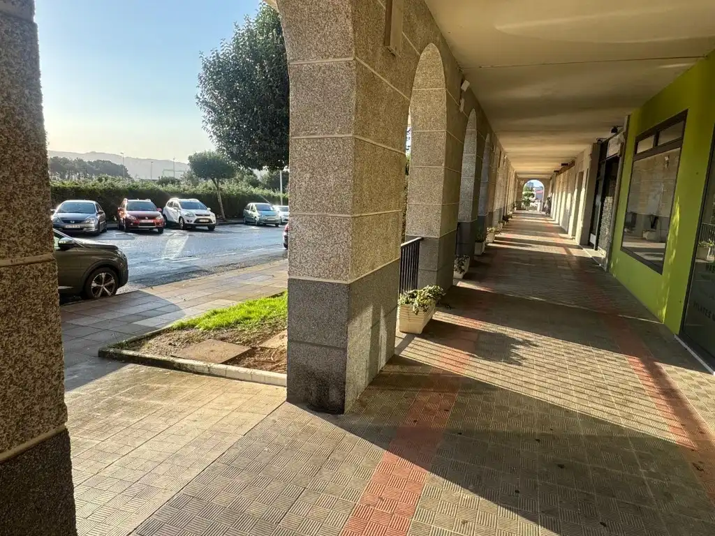 Local comercial en venda a A Gándara, imagen 21