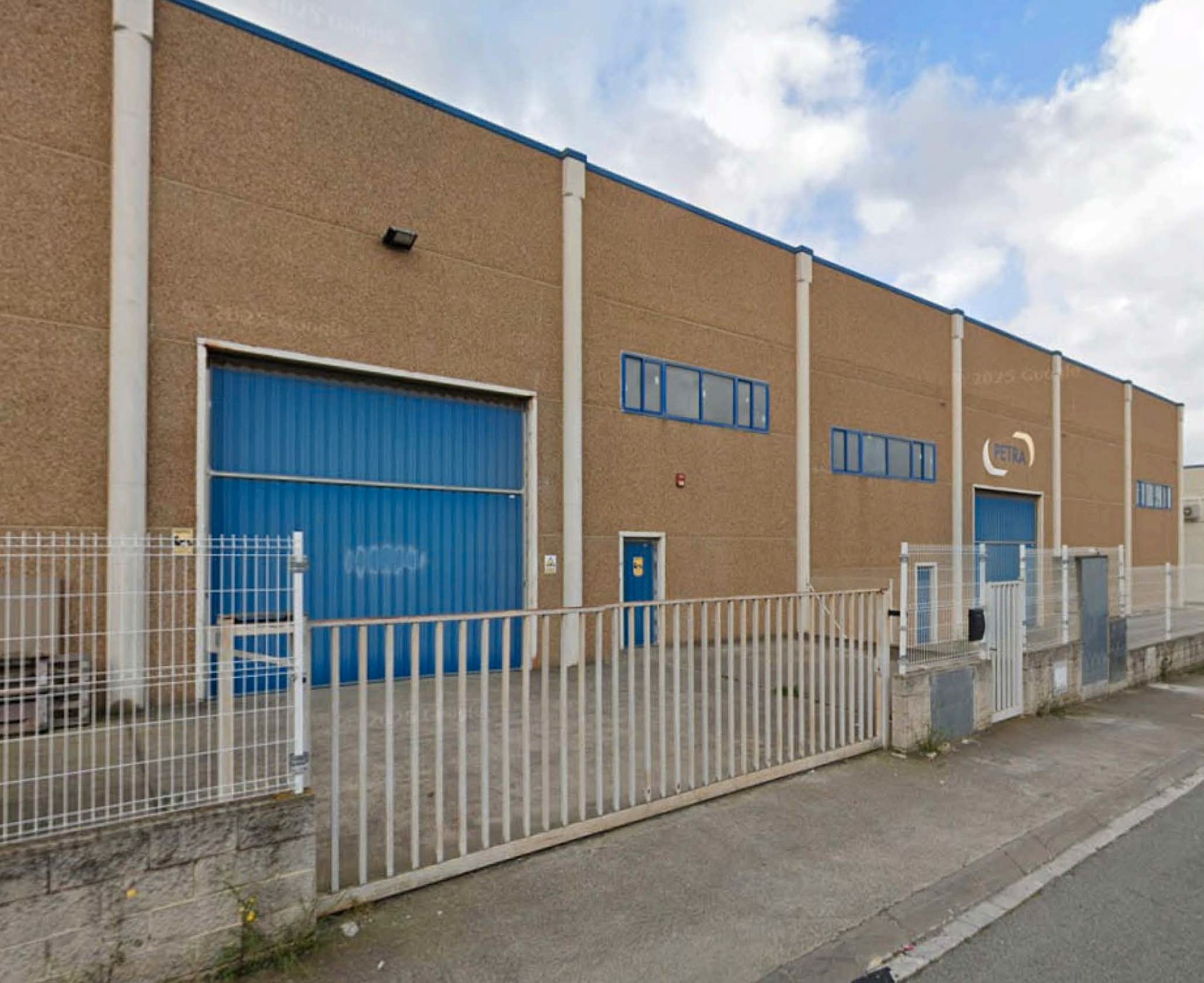 Exterior view of Industrial buildings to rent in Bellvei  with Alarm