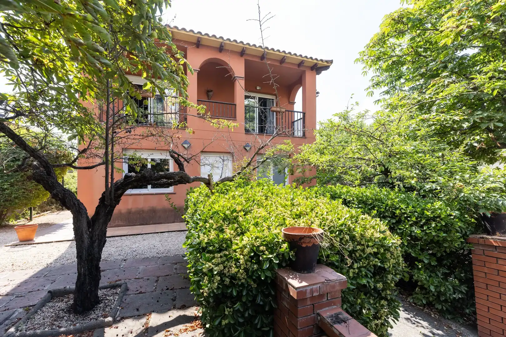 Vista exterior de Casa o chalet en venta en Parets del Vallès con Aire acondicionado y Balcón