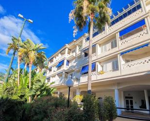 Vista exterior de Àtic de lloguer en Torremolinos amb Aire condicionat, Terrassa i Balcó