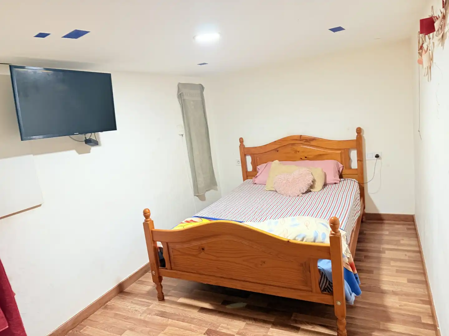 Habitación de Piso en venta en Badalona con Amueblado, Horno y Lavadora