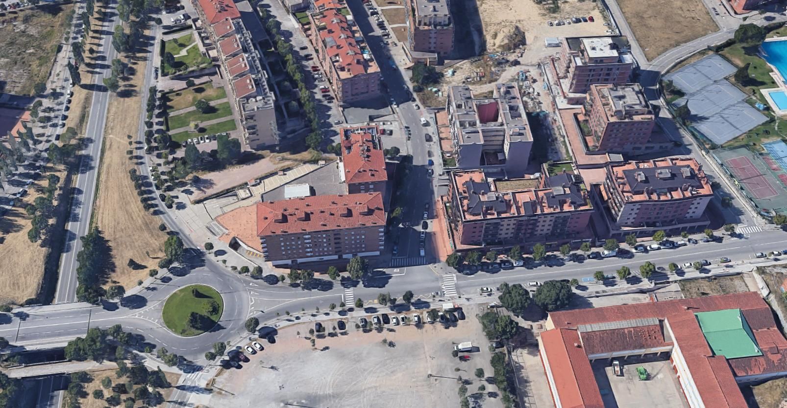 Vista exterior de Local de lloguer en Vic amb Terrassa