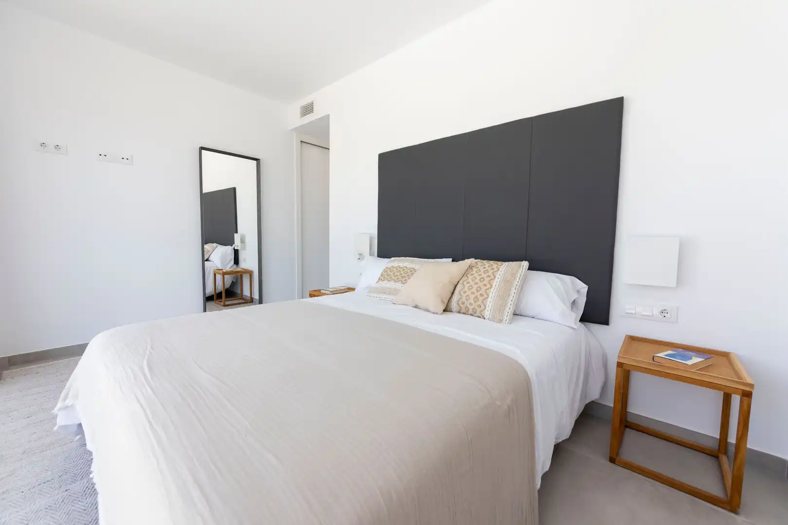 Chalet con piscina en venta en Calle Urba Coto Riñales 270, imagen 29