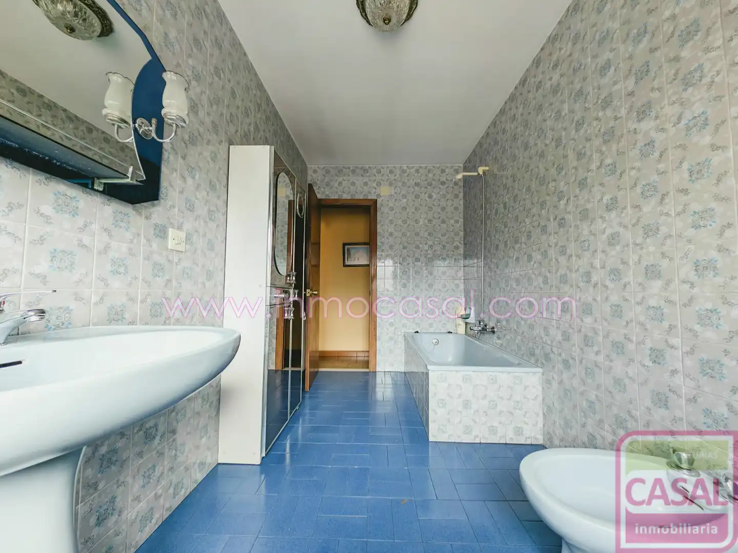 Baño de Piso en venta en Langreo con Calefacción, Terraza y Trastero