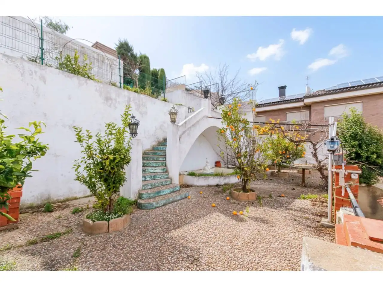 Garden of Houses for sale in Esplugues de Llobregat  with Air Conditioner, Heating and Private garden