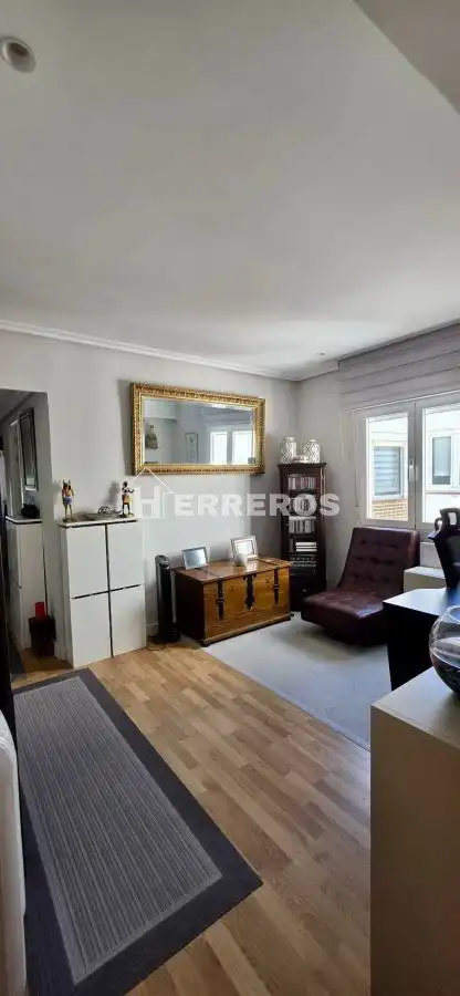 Flat with lift for sale in gonzalo de berceo, imagen 17