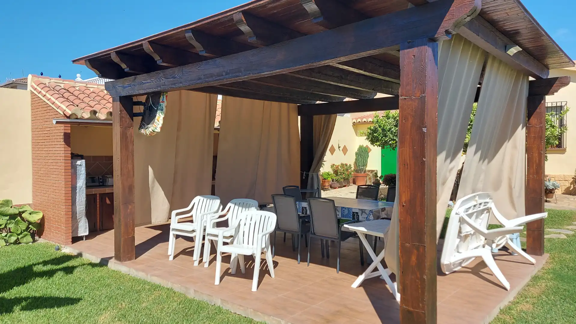 Terrassa de Casa o xalet en venda en Vélez-Málaga amb Piscina