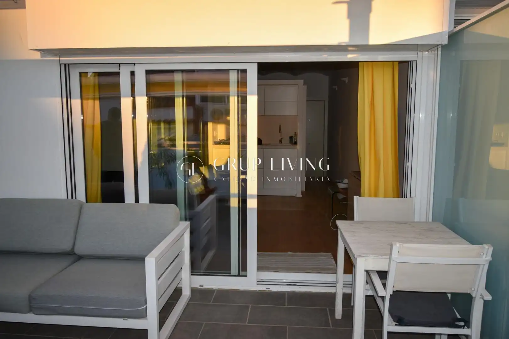Wohnung zur Miete in Calle MARQUES DE MONT-ROIG, Centre