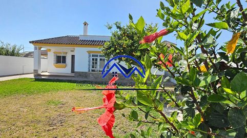 Foto 2 de Casa o chalet en venta en V Centenario - Piletas - Capuchinos, Sanlúcar de Barrameda