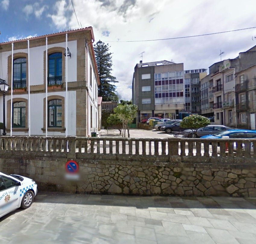Exterior view of Flat for sale in Rianxo  with Heating, Terrace and Furnished