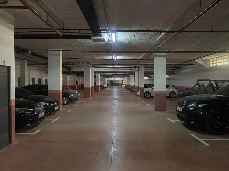 Parking de Garaje en venta en Marbella