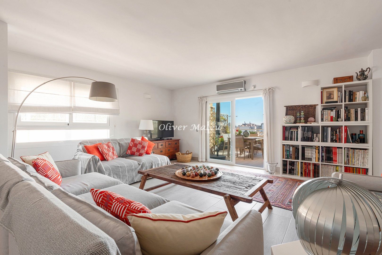 Living room of Attic for sale in  Palma de Mallorca  with Air Conditioner, Heating and Terrace
