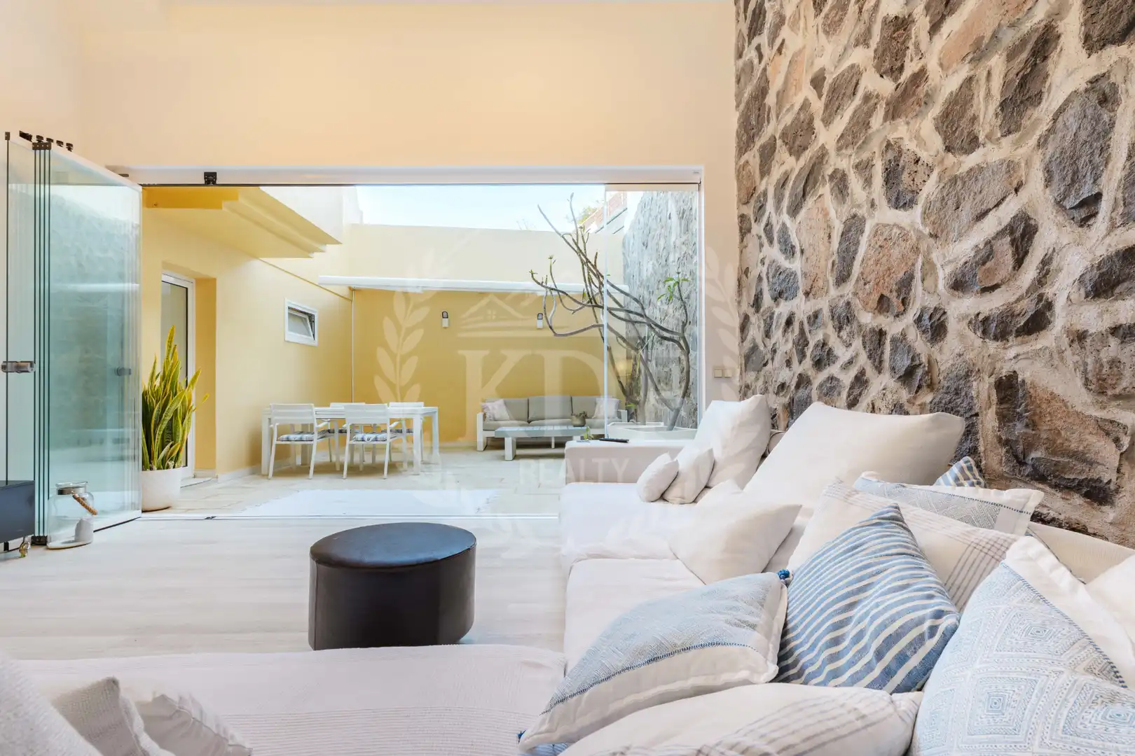 Terrassa de Casa adosada en venda en Santa Cruz de Tenerife amb Jardí privat, Terrassa i Moblat