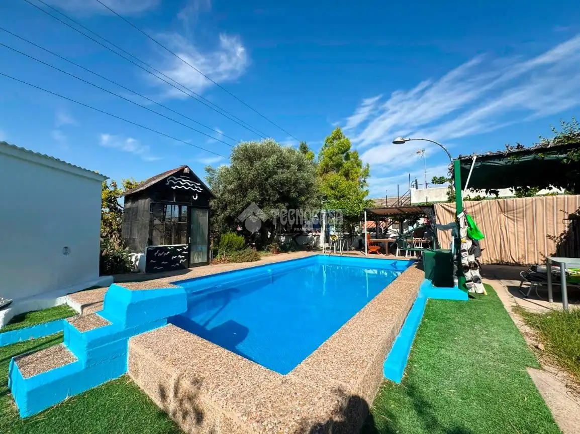 Piscina de Finca rústica en venta en Zaragoza con Trastero y Piscina