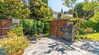 Vista exterior de Casa o xalet en venda en Cabrils amb Calefacció, Jardí privat i Parquet