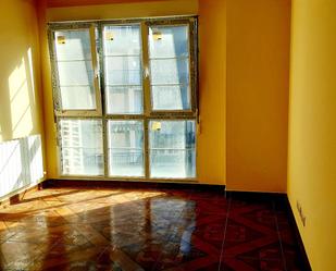 Flat for sale in Los Mazuecos, 39a, Castro-Urdiales