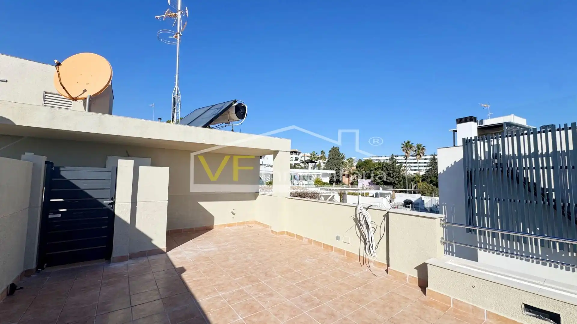 Terrassa de Dúplex en venda en Torremolinos amb Jardí privat, Terrassa i Traster
