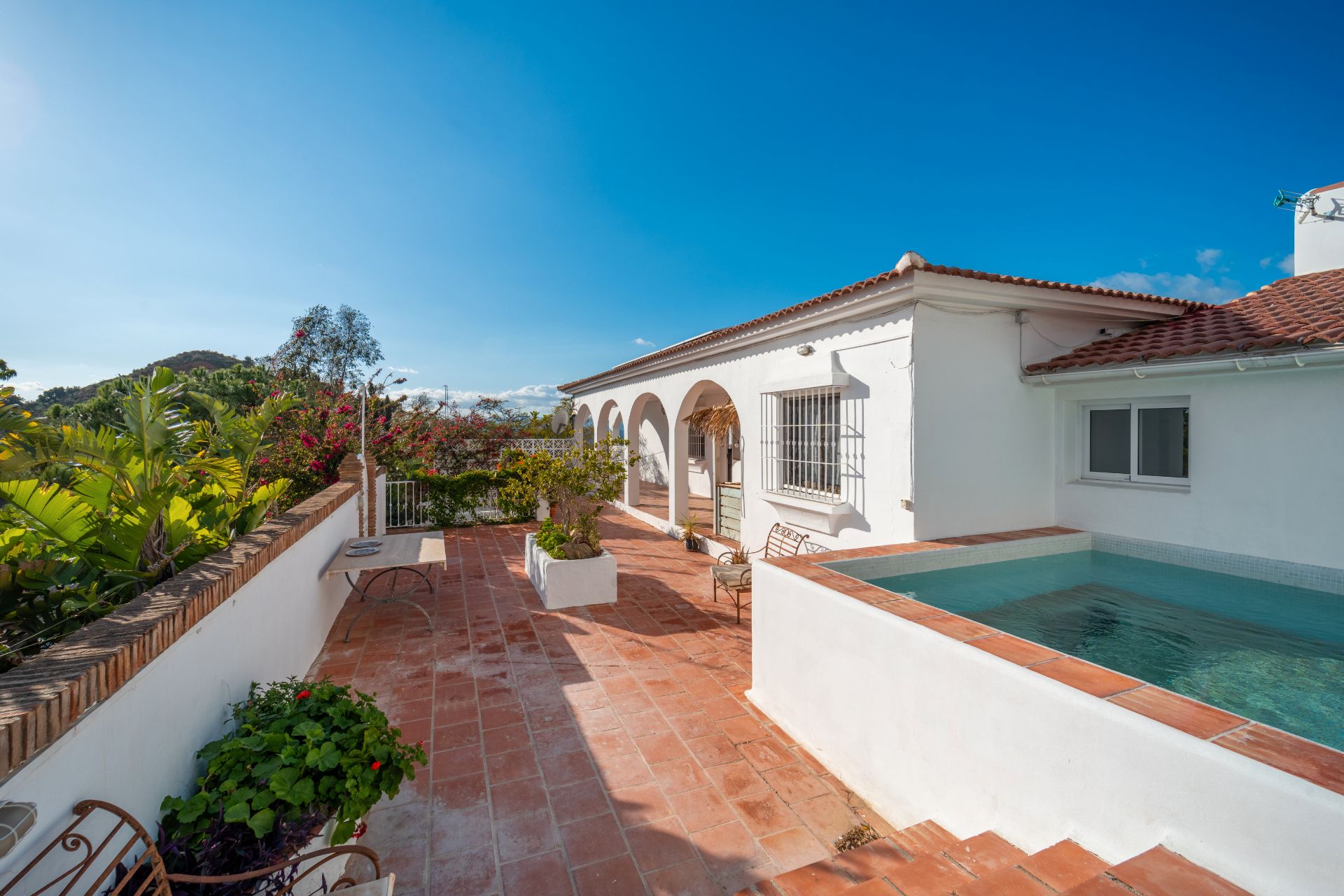 Exterior view of Country house for sale in Canillas de Aceituno  with Air Conditioner, Private garden and Terrace