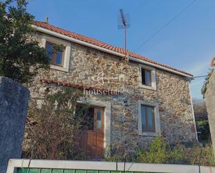 Vista exterior de Casa o xalet en venda en Narón amb Calefacció, Jardí privat i Piscina