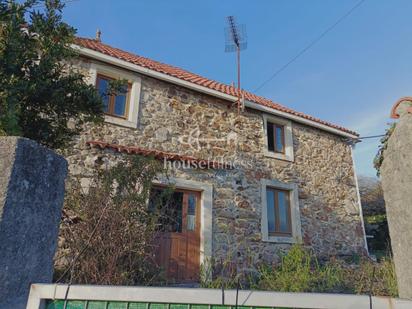 Vista exterior de Casa o xalet en venda en Narón amb Calefacció, Jardí privat i Piscina