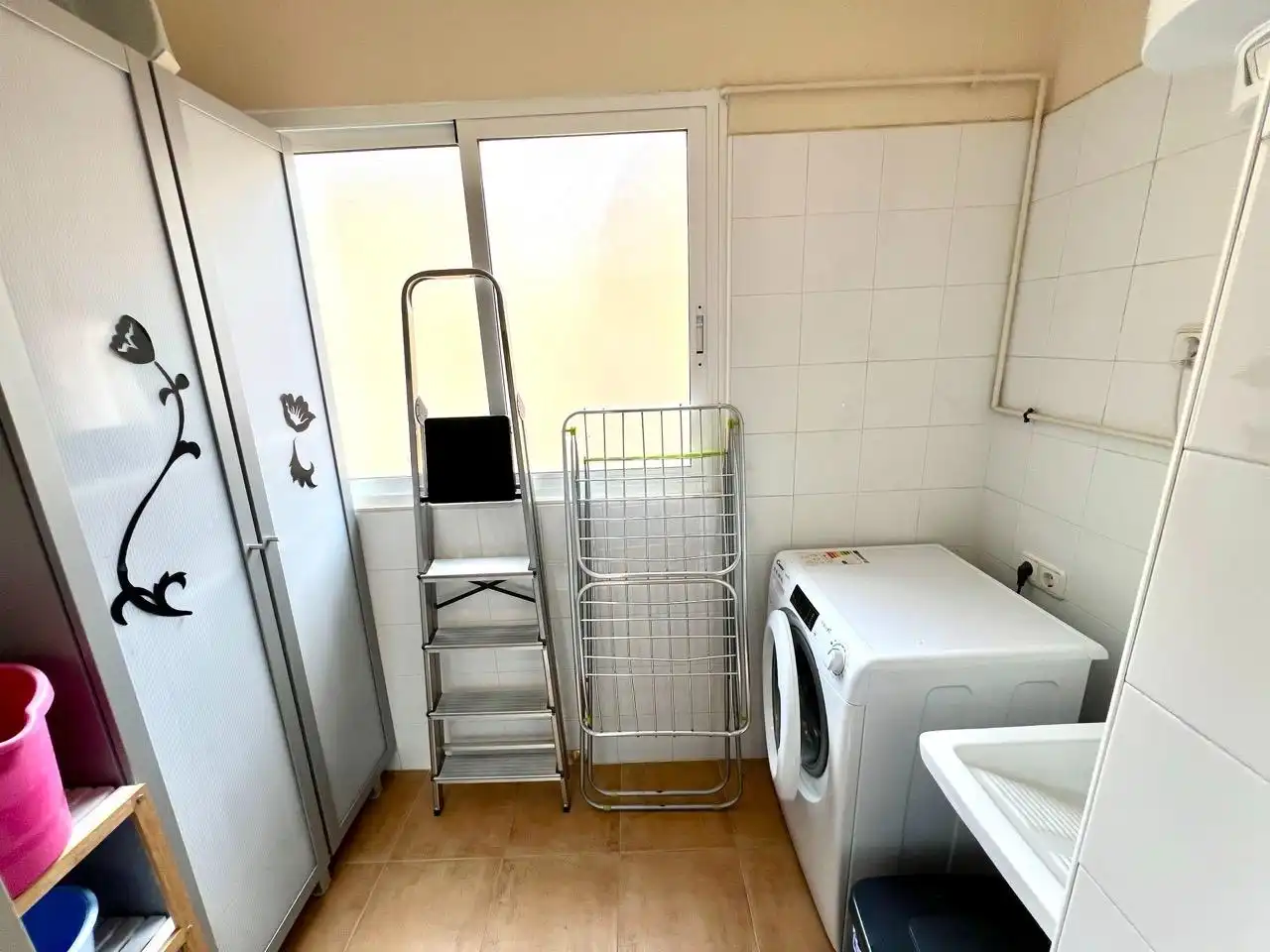 Habitación de Piso de alquiler en Molina de Segura con Terraza, Amueblado y Piscina comunitaria