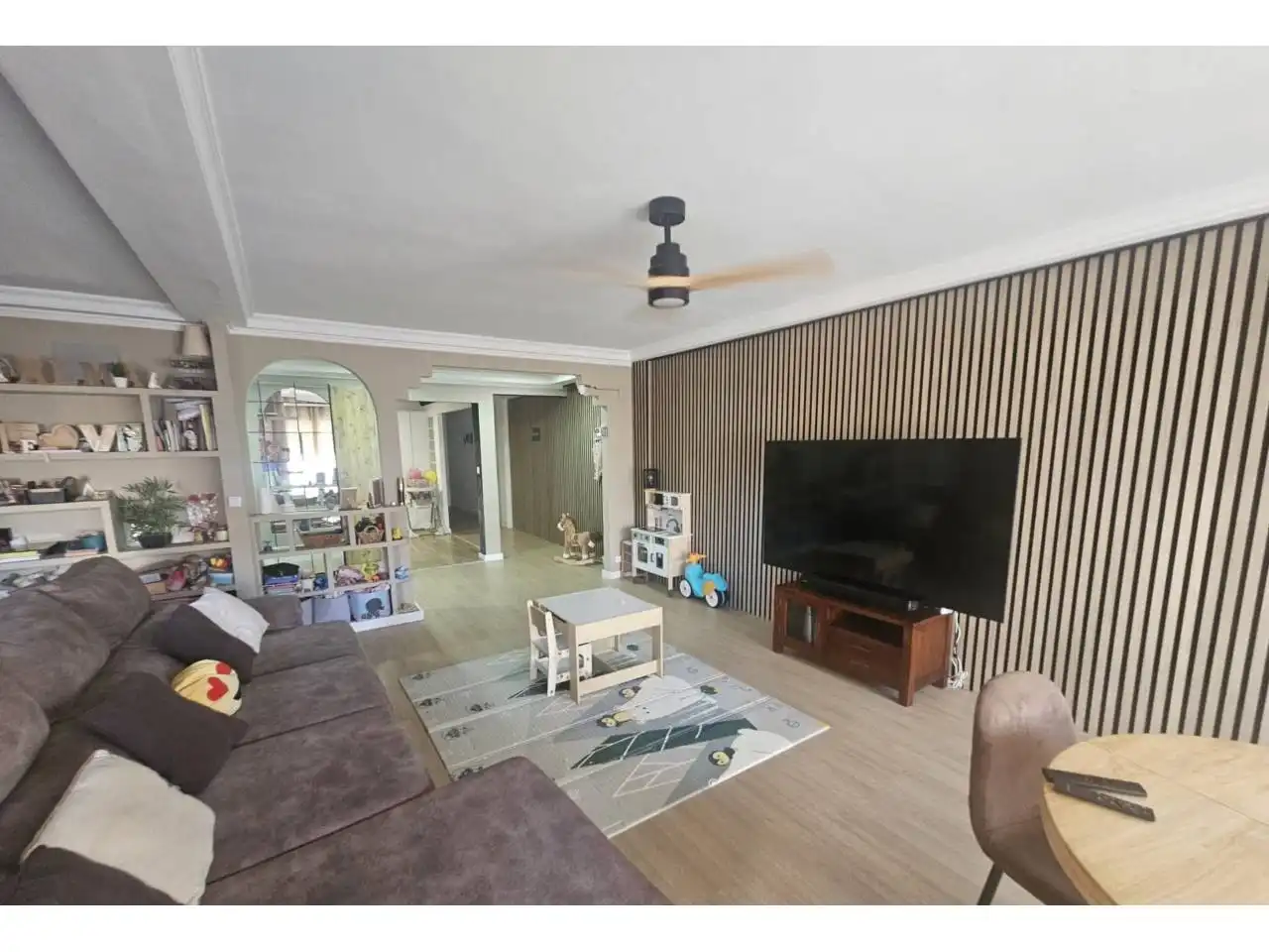 Sala d'estar de Pis en venda en La Font d'en Carròs amb Terrassa, Moblat i Balcó
